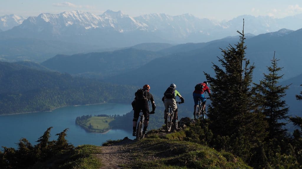 mountain bikes,best mountain bikes Adventurerz